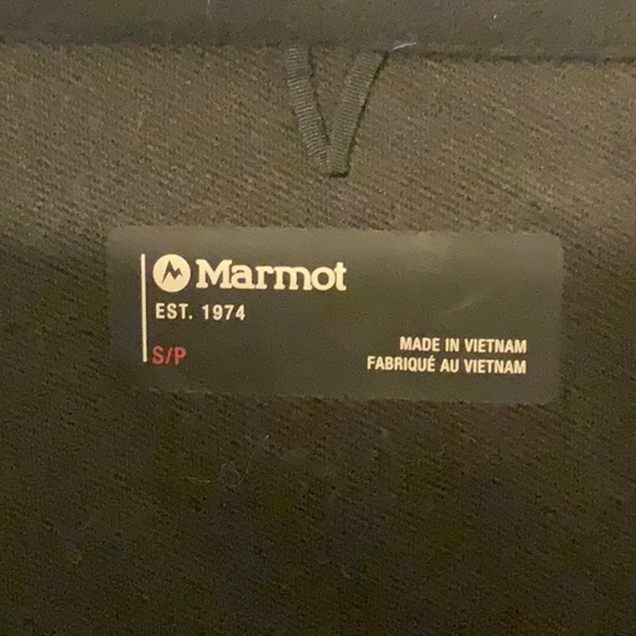 Men’s black Marmot jacket - Picture 7 of 7